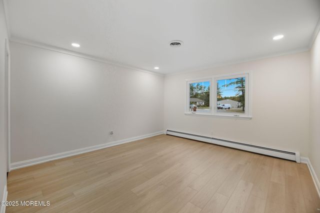 24 Bugle Court, Toms River, NJ 08757