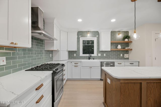 24 Bugle Court, Toms River, NJ 08757