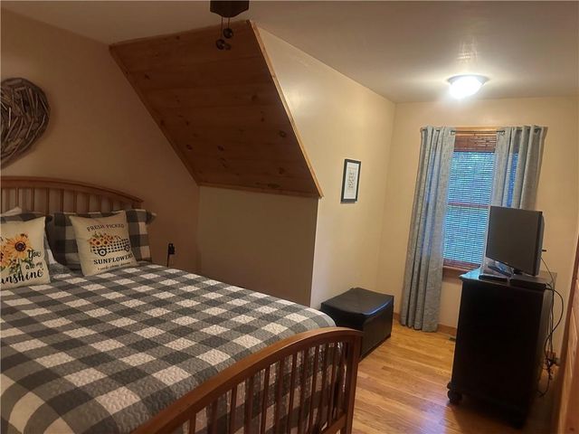 105 Ranch Mountain Court, Dahlonega, GA 30533