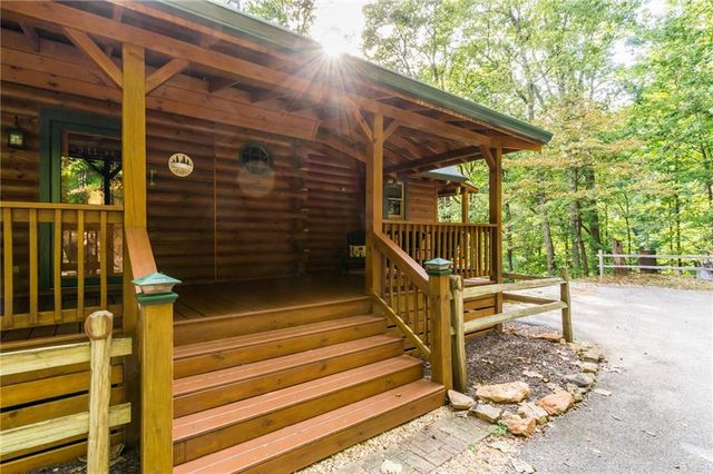 105 Ranch Mountain Court, Dahlonega, GA 30533