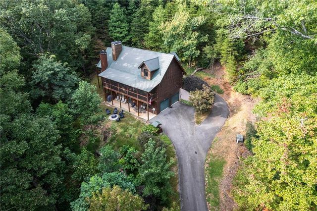 105 Ranch Mountain Court, Dahlonega, GA 30533