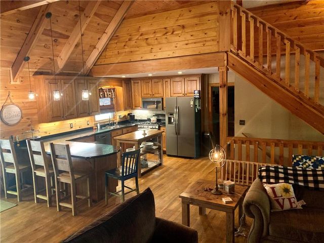 105 Ranch Mountain Court, Dahlonega, GA 30533