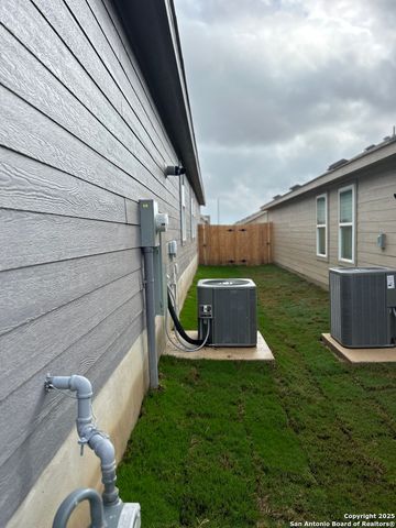 10022 Ana Heights, San Antonio, TX 78224