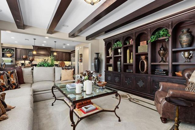 8628 Herrington Way, San Diego, CA 92127