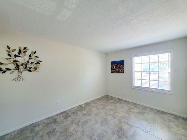 5111 COQUINA KEY DRIVE SE A, St Petersburg, FL 33705
