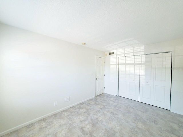 5111 COQUINA KEY DRIVE SE A, St Petersburg, FL 33705