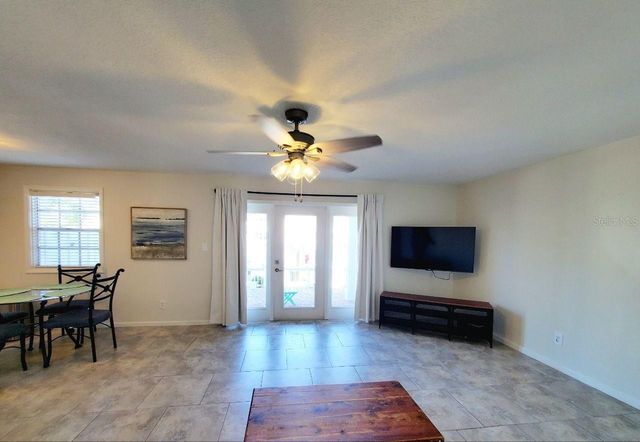 5111 COQUINA KEY DRIVE SE A, St Petersburg, FL 33705