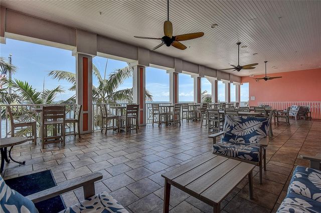 5111 COQUINA KEY DRIVE SE A, St Petersburg, FL 33705