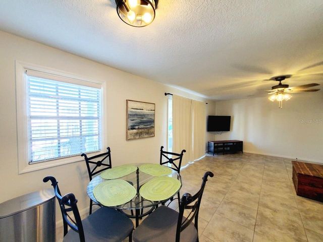 5111 COQUINA KEY DRIVE SE A, St Petersburg, FL 33705