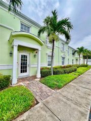 5111 COQUINA KEY DRIVE SE A, St Petersburg, FL 33705