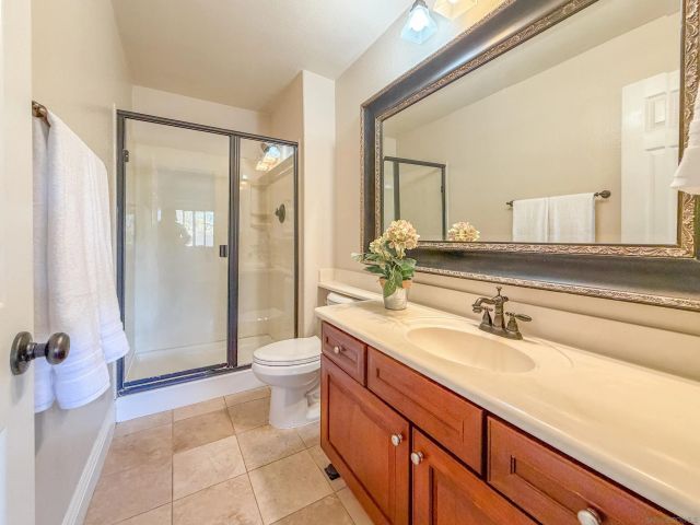 3167 Via Alicante 242, La Jolla, CA 92037