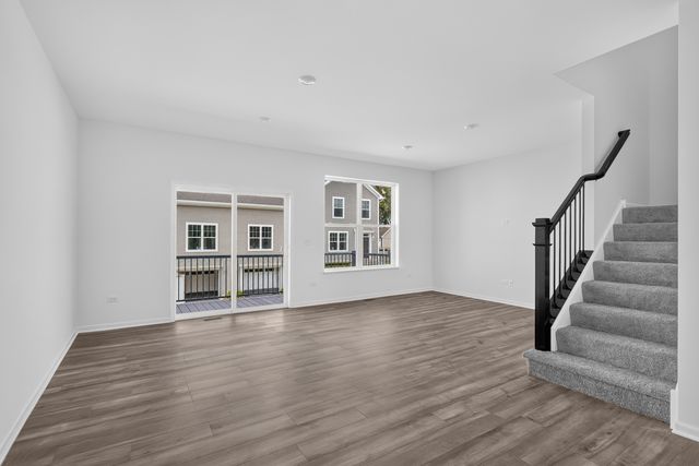 519 Red Oak Circle, Volo, IL 60020