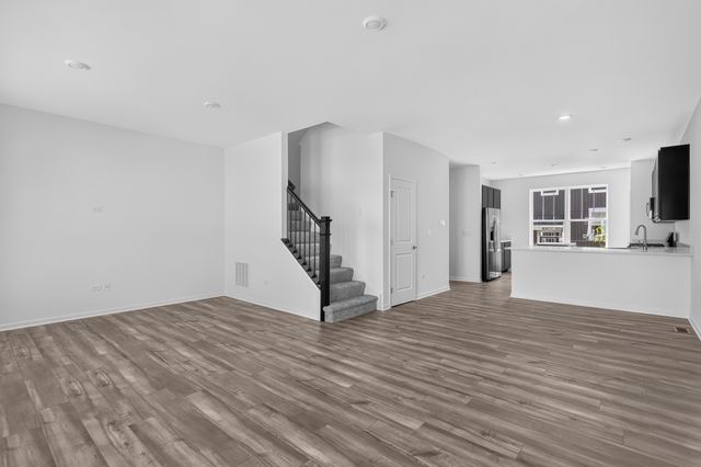 519 Red Oak Circle, Volo, IL 60020
