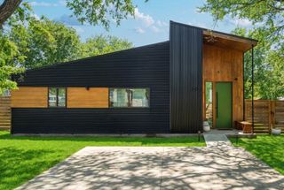 1310 Green ST, Lockhart, TX 78644