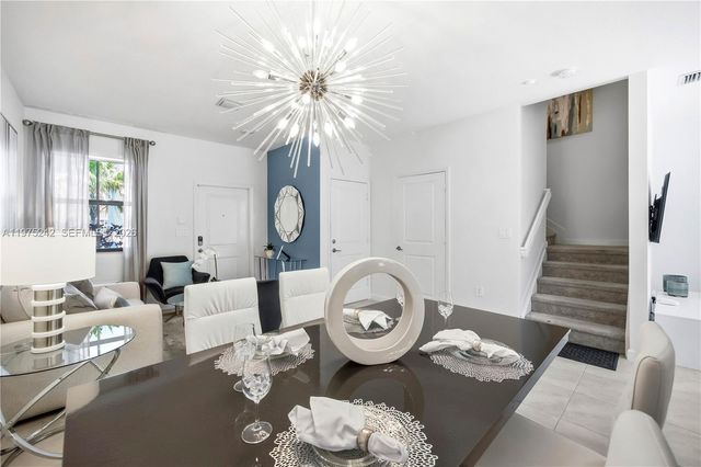 13054 SW 233rd Ter, Homestead, FL 33032