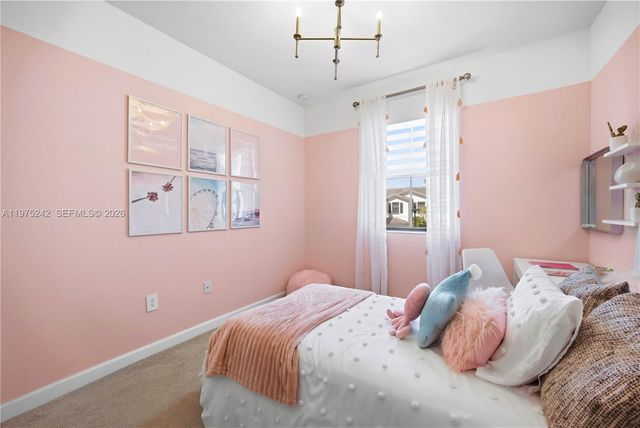 13054 SW 233rd Ter, Homestead, FL 33032