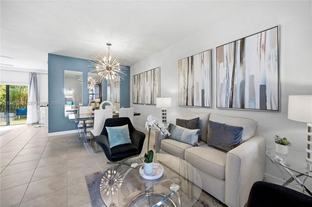 13054 SW 233rd Ter, Homestead, FL 33032