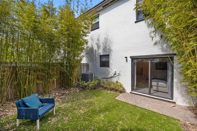 13054 SW 233rd Ter, Homestead, FL 33032