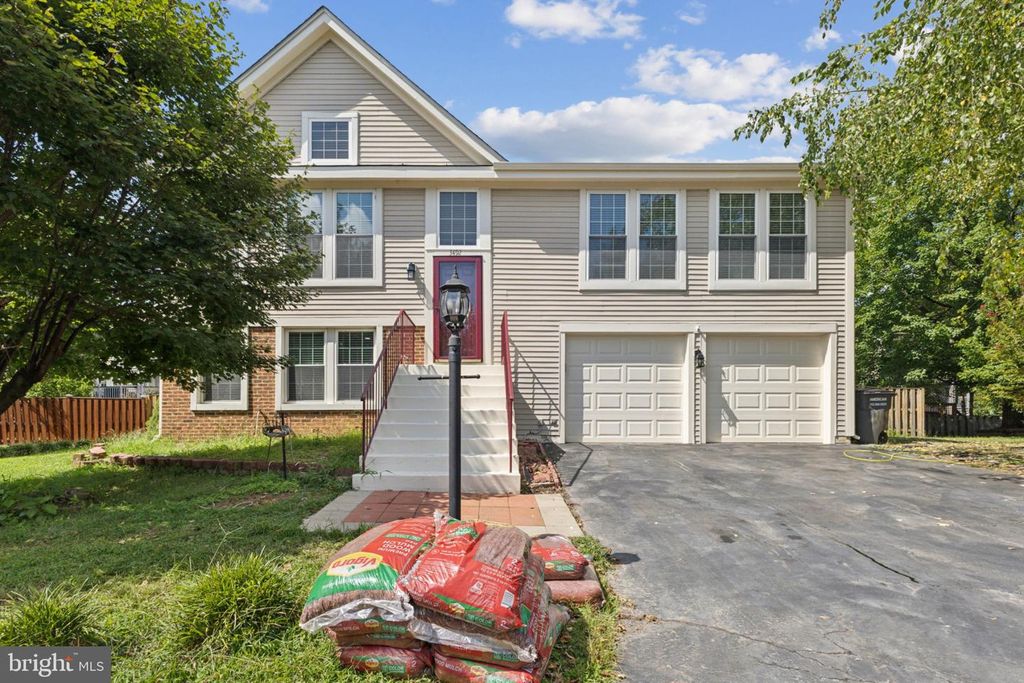 3492 LACROSSE CT, Woodbridge, VA 22193