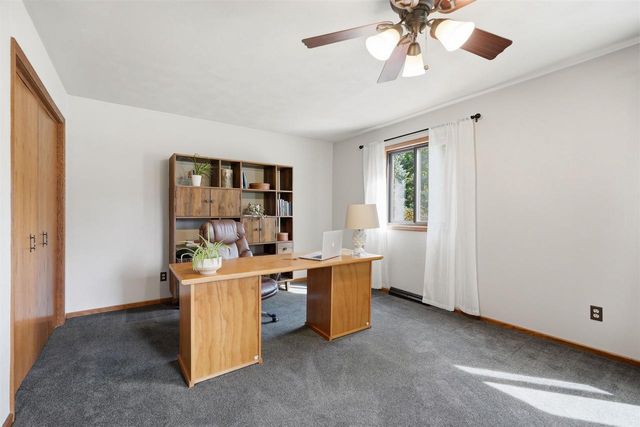 312 River Wood Bend, Deforest, WI 53532