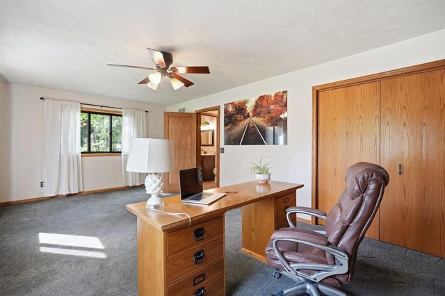 312 River Wood Bend, Deforest, WI 53532
