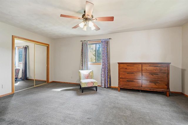 312 River Wood Bend, Deforest, WI 53532