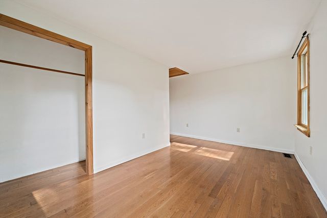 8 Winthrop Ave, Duxbury, MA 02332