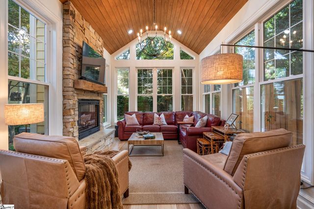 13 Ottaway Drive, Greenville, SC 29605