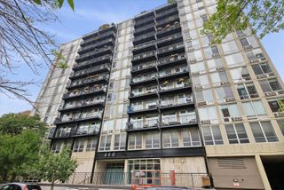 450 W Briar Place 8N, Chicago, IL 60657