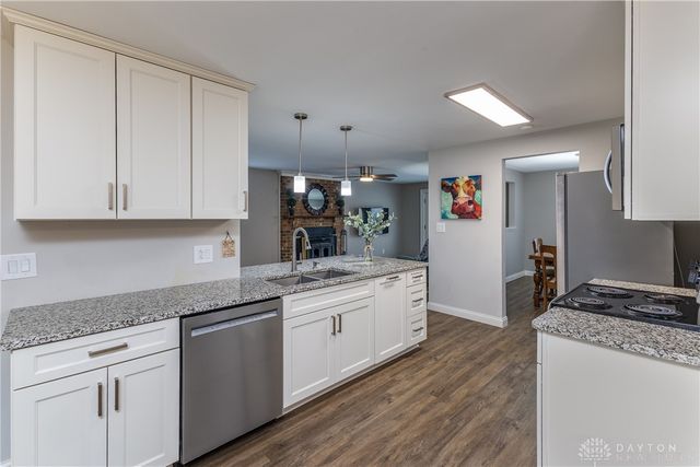 2096 Sierra Trail, Xenia, OH 45385