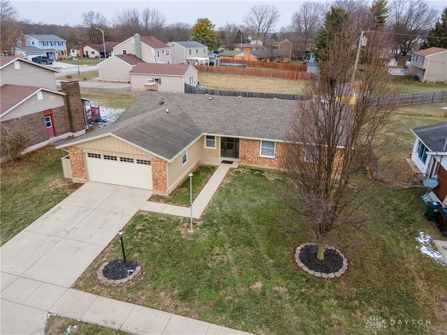 2096 Sierra Trail, Xenia, OH 45385