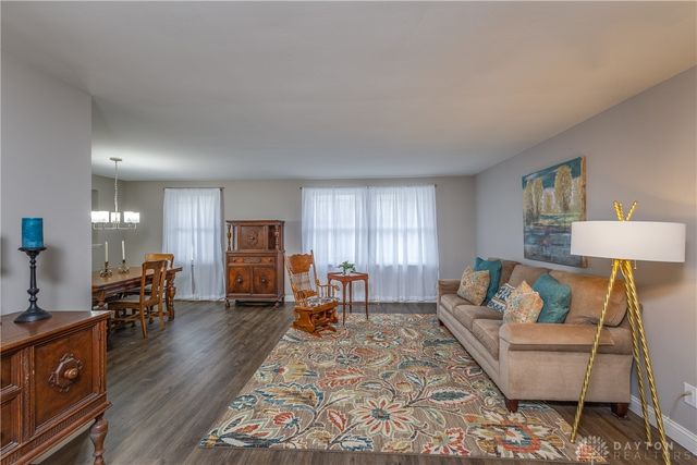 2096 Sierra Trail, Xenia, OH 45385