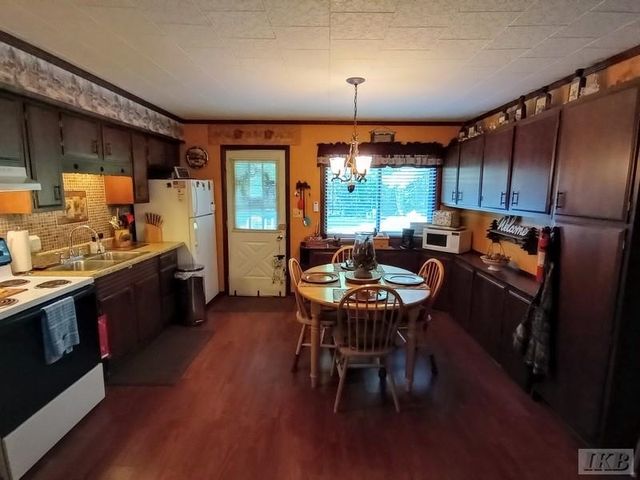 1701 S River Road, Beaverton, MI 48612