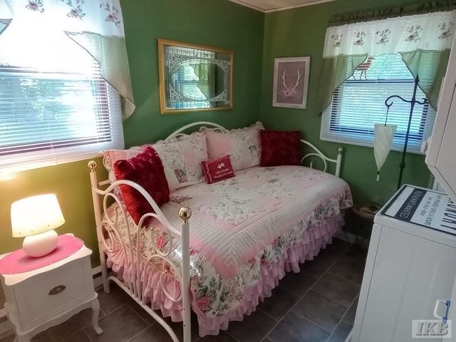 1701 S River Road, Beaverton, MI 48612