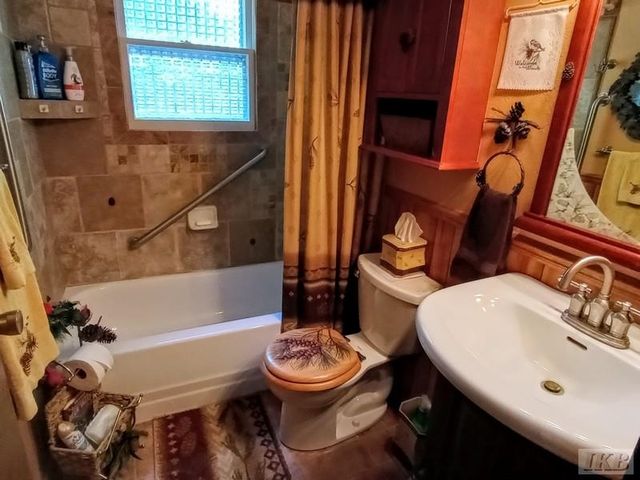 1701 S River Road, Beaverton, MI 48612