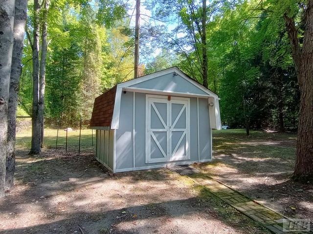 1701 S River Road, Beaverton, MI 48612