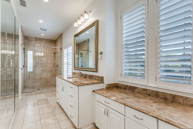 13807 BLUFF ROCK, San Antonio, TX 78216