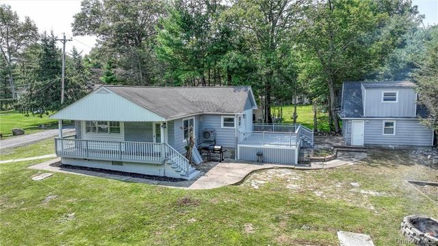 28 Cottage Street W, Wurtsboro, NY 12790