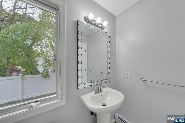 27 Highland Avenue, Demarest, NJ 07627
