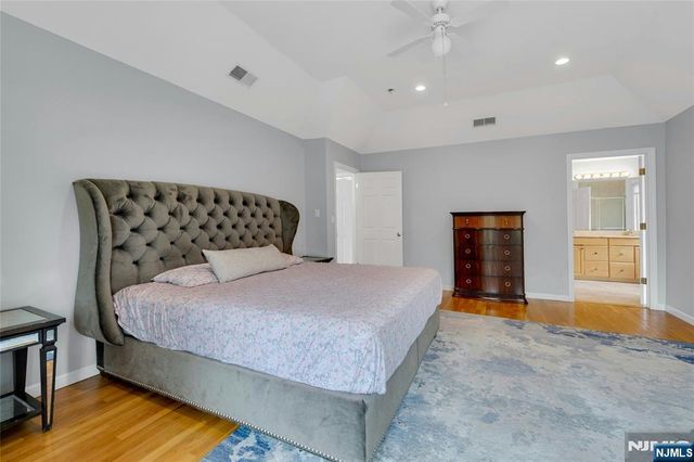 27 Highland Avenue, Demarest, NJ 07627