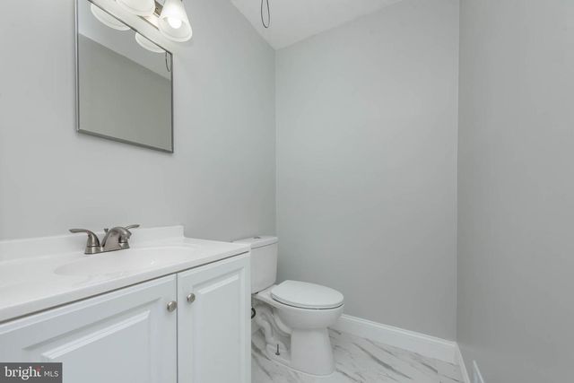 5611 FORCE RD, Baltimore, MD 21206