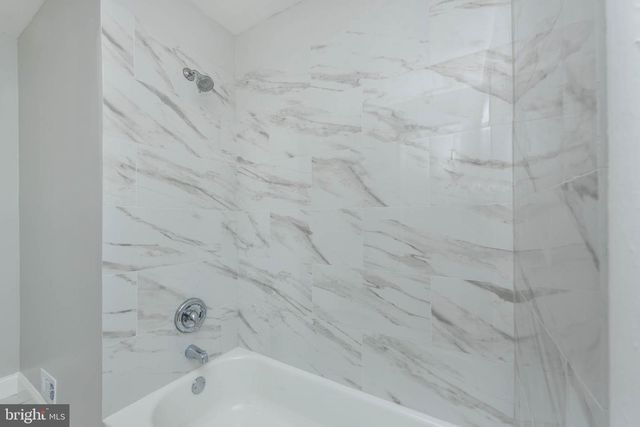 5611 FORCE RD, Baltimore, MD 21206