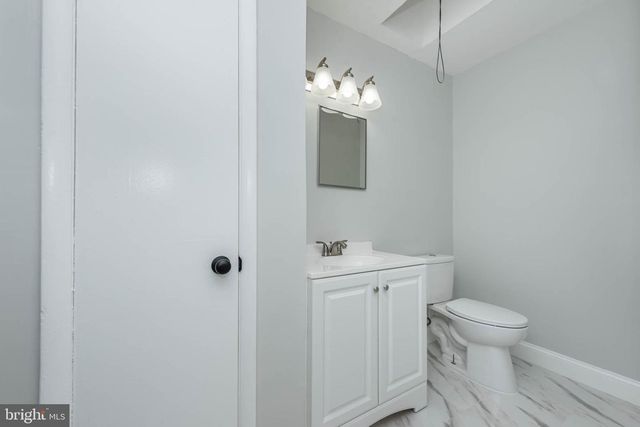 5611 FORCE RD, Baltimore, MD 21206