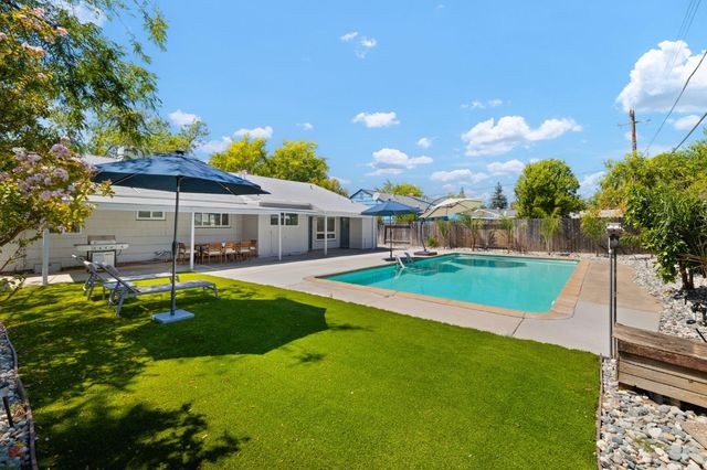 7409 East Pkwy, Sacramento, CA 95823