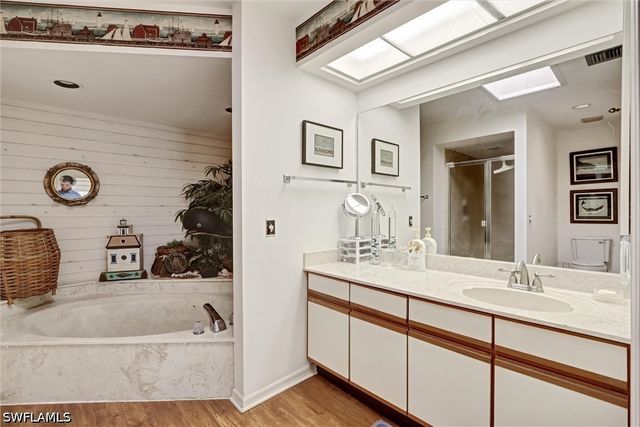 15512 Cedarwood LN 3-2, Naples, FL 34110