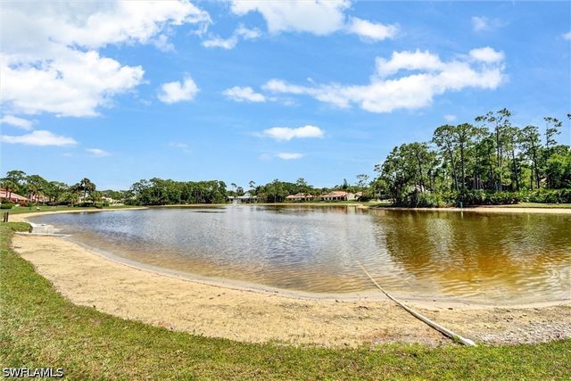 15512 Cedarwood LN 3-2, Naples, FL 34110