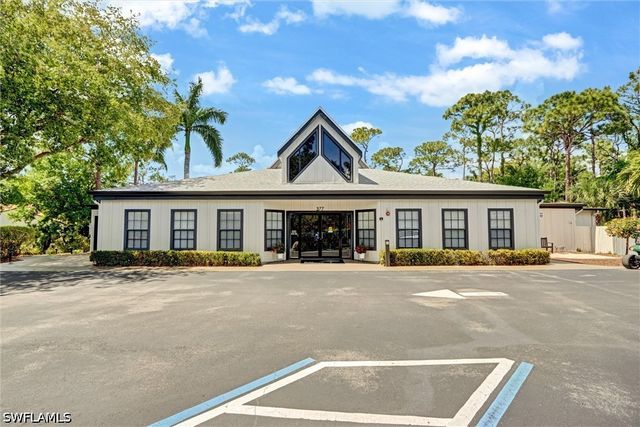 15512 Cedarwood LN 3-2, Naples, FL 34110