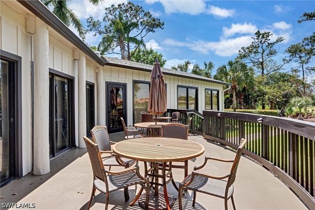 15512 Cedarwood LN 3-2, Naples, FL 34110