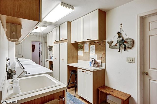 15512 Cedarwood LN 3-2, Naples, FL 34110