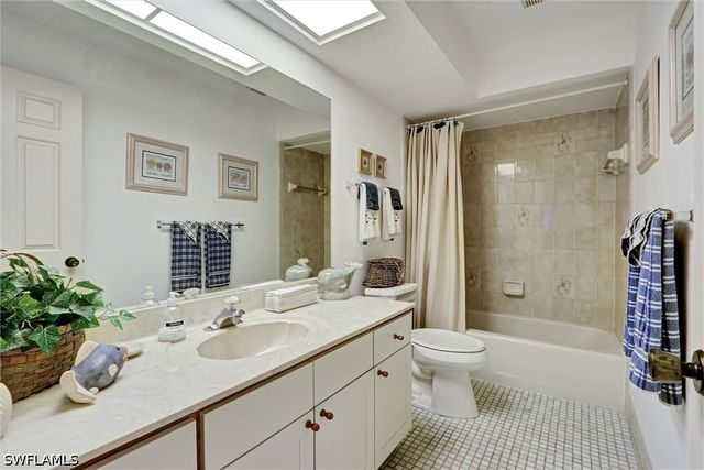 15512 Cedarwood LN 3-2, Naples, FL 34110